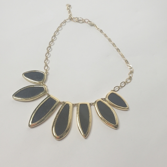 Stella & Dot Allegra Necklace - Picture 2 of 4